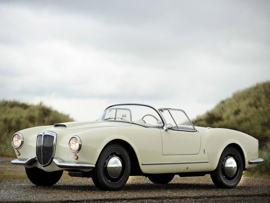  Lancia Aurelia GT Convertible 1954 года  (фото 19 из 42)